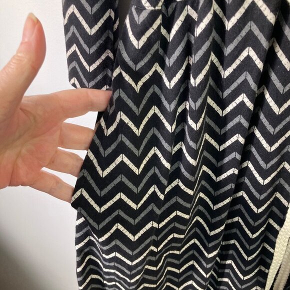 Womens The North Face Starrett Dress V Neck Outdoor Mtn Heritage M Reg NWT - Picture 4 of 9